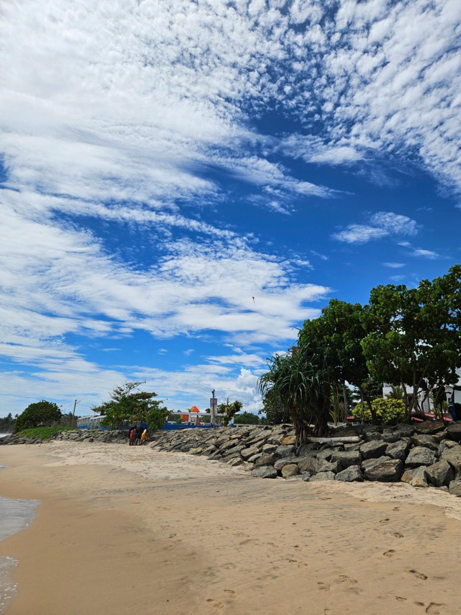 Balance Beach Resort Dikwella Exterior foto